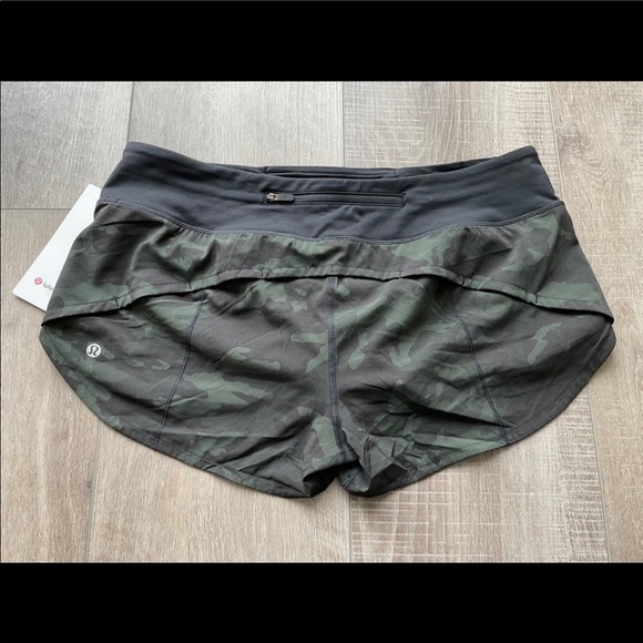 Lululemon Speed Up Short *2.5" in Incognito Camo - Picture 5 of 5